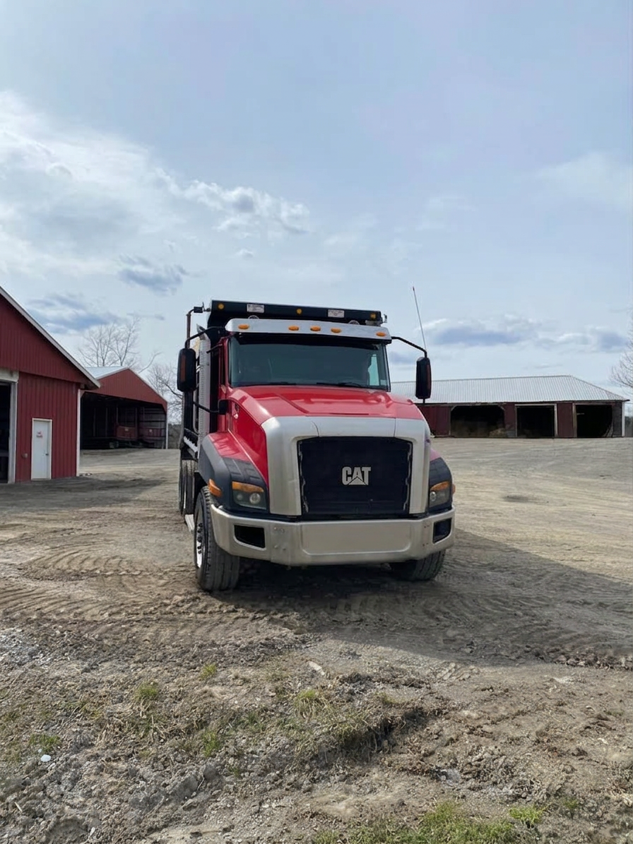 2015 Caterpillar CT660 Dump Truck