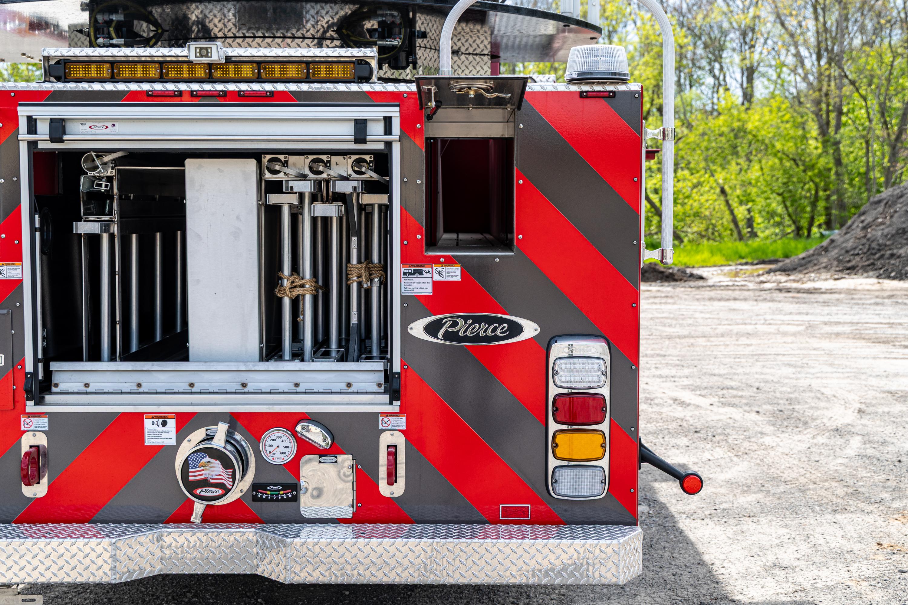 2025 Pierce Enforcer 100' Quint - image 13