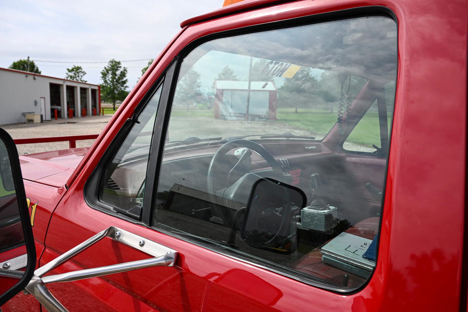 1990 Ford F350 4x4 Brush Truck - image 74