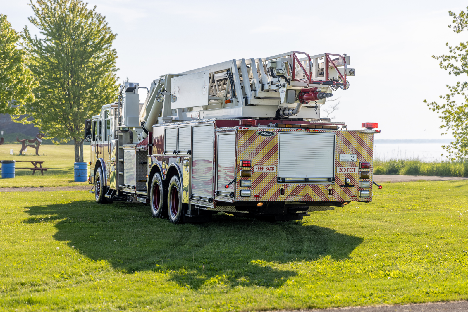 2003 Pierce TL100 100' Quint - image 3