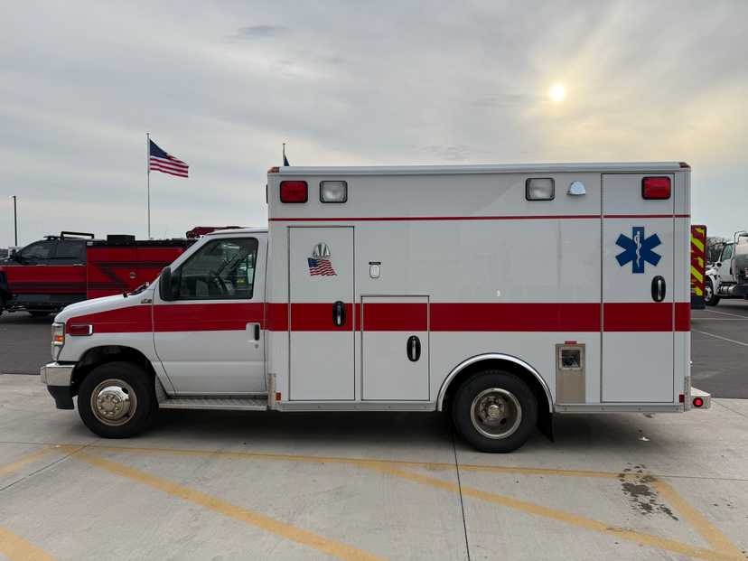 2023 Wheeled Coach Ford Type III Ambulance — photo 2