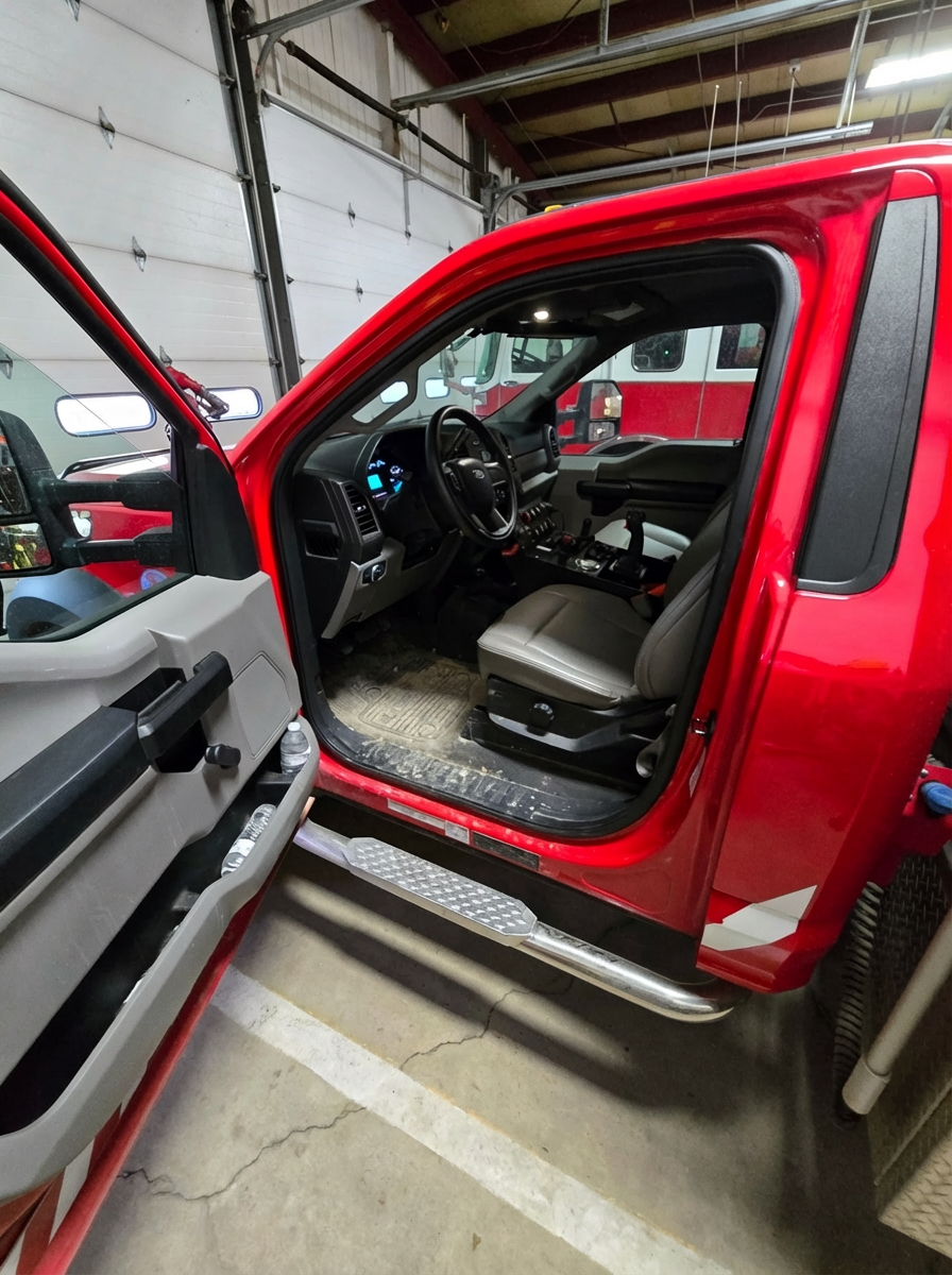2019 Custom Fire Ford 4x4 Brush Truck - image 31