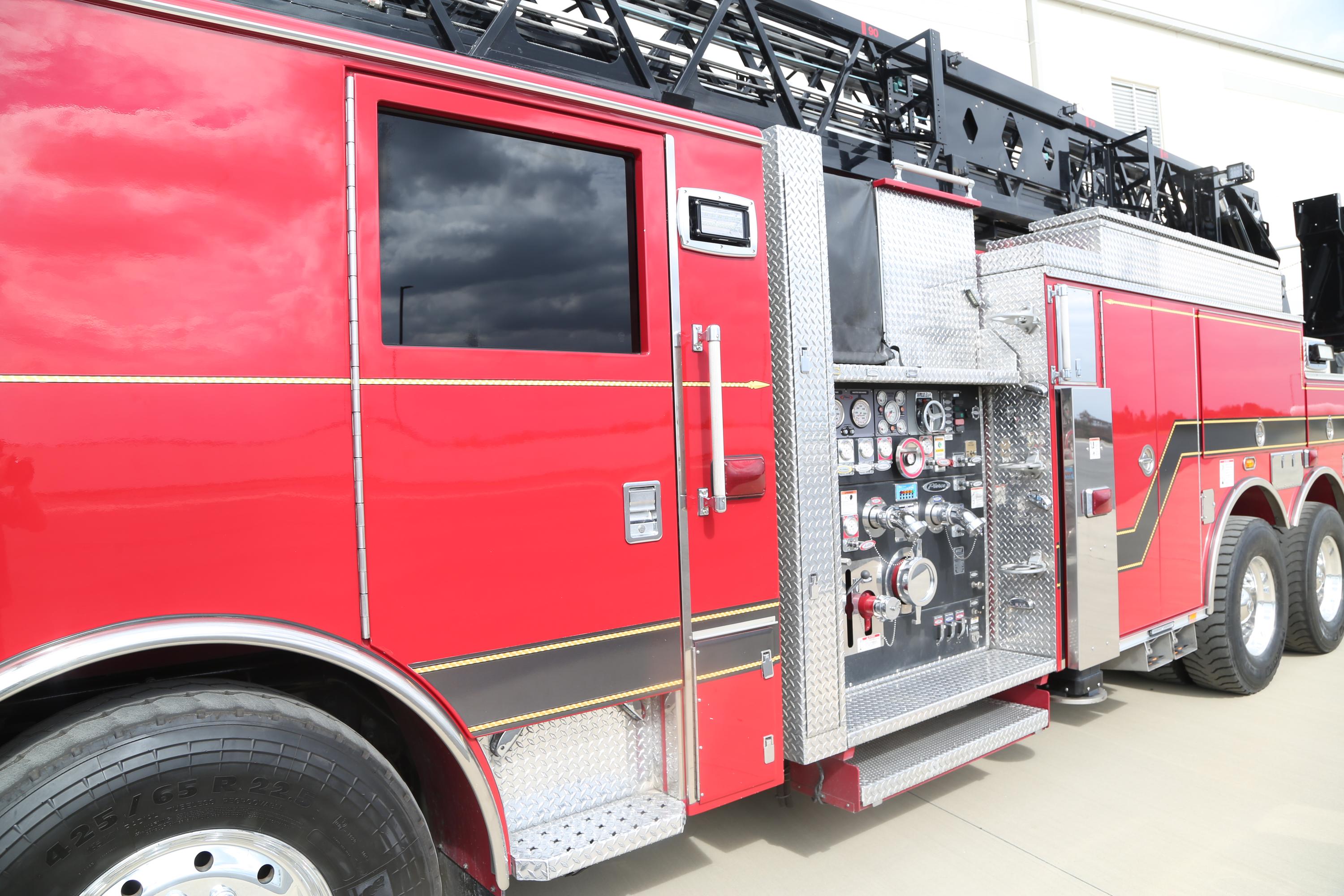 2020 Pierce Arrow XT 107' Quint - image 15