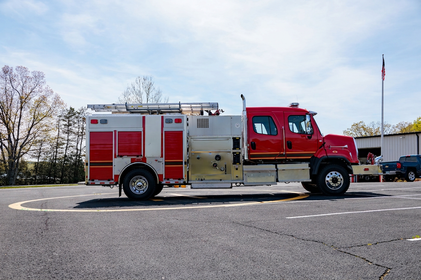 2025 Toyne Freightliner 4x4 Pumper — photo 6
