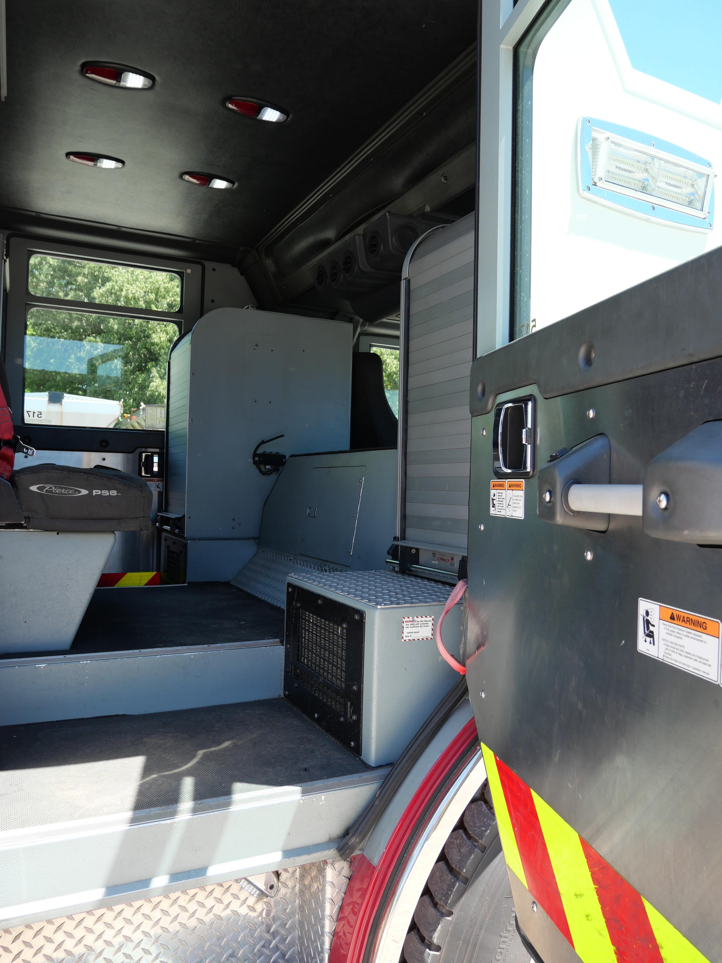 2012 Pierce Pumper - image 25