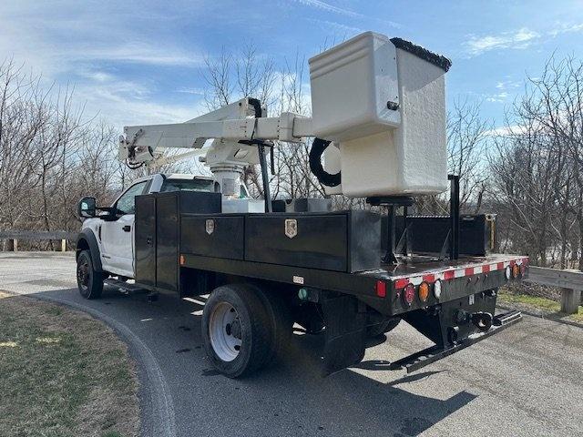 2019 Ford F550 4x4 Bucket Truck w/ Hi-Ranger LT40 Boom (45 ft) - image 8