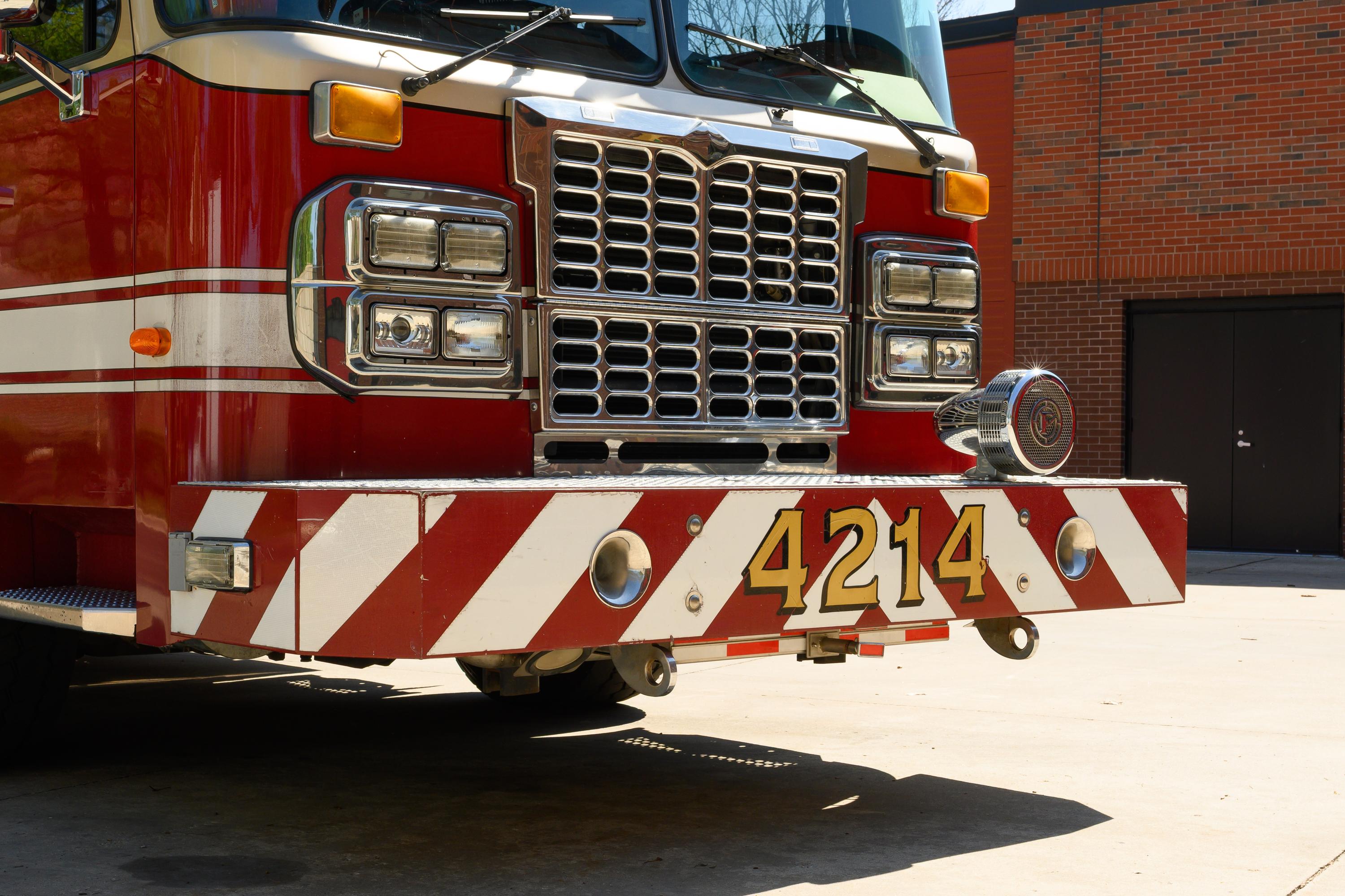 2009 Crimson Spartan Rescue Pumper - image 145