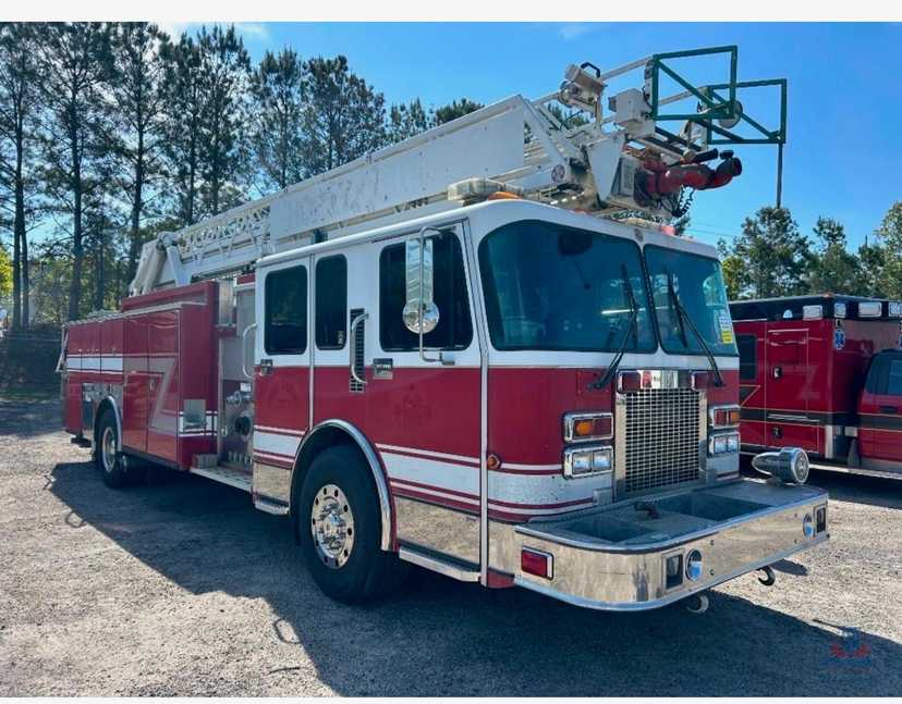 2000 Spartan Gladiator 75' Aerial — photo 6