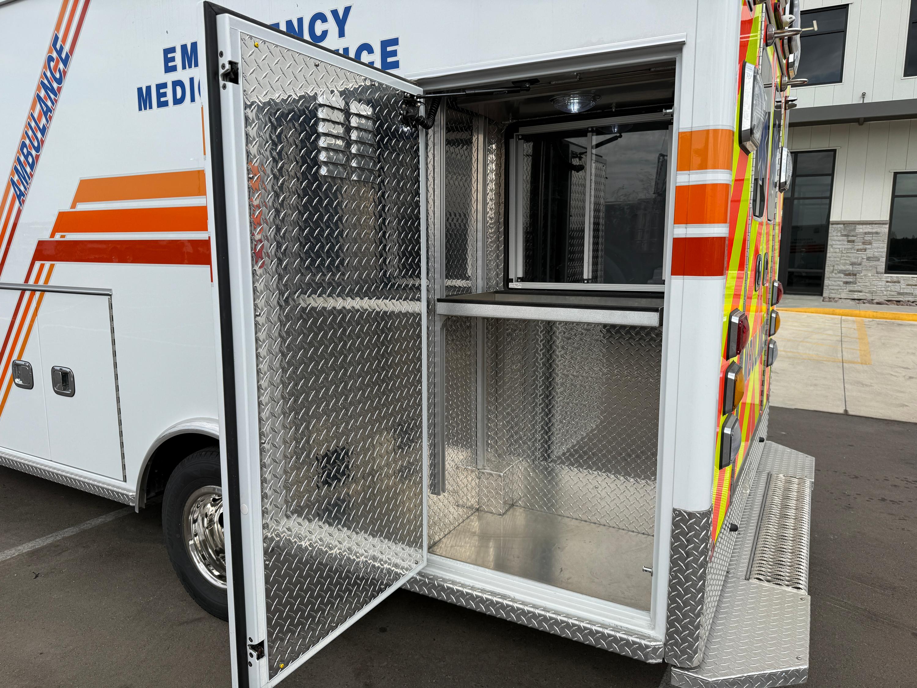 2023 AEV Ford Type III Ambulance - image 18