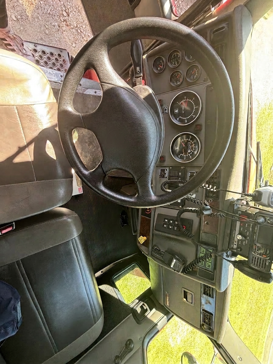 2005 Kenworth Pumper Tanker - image 8