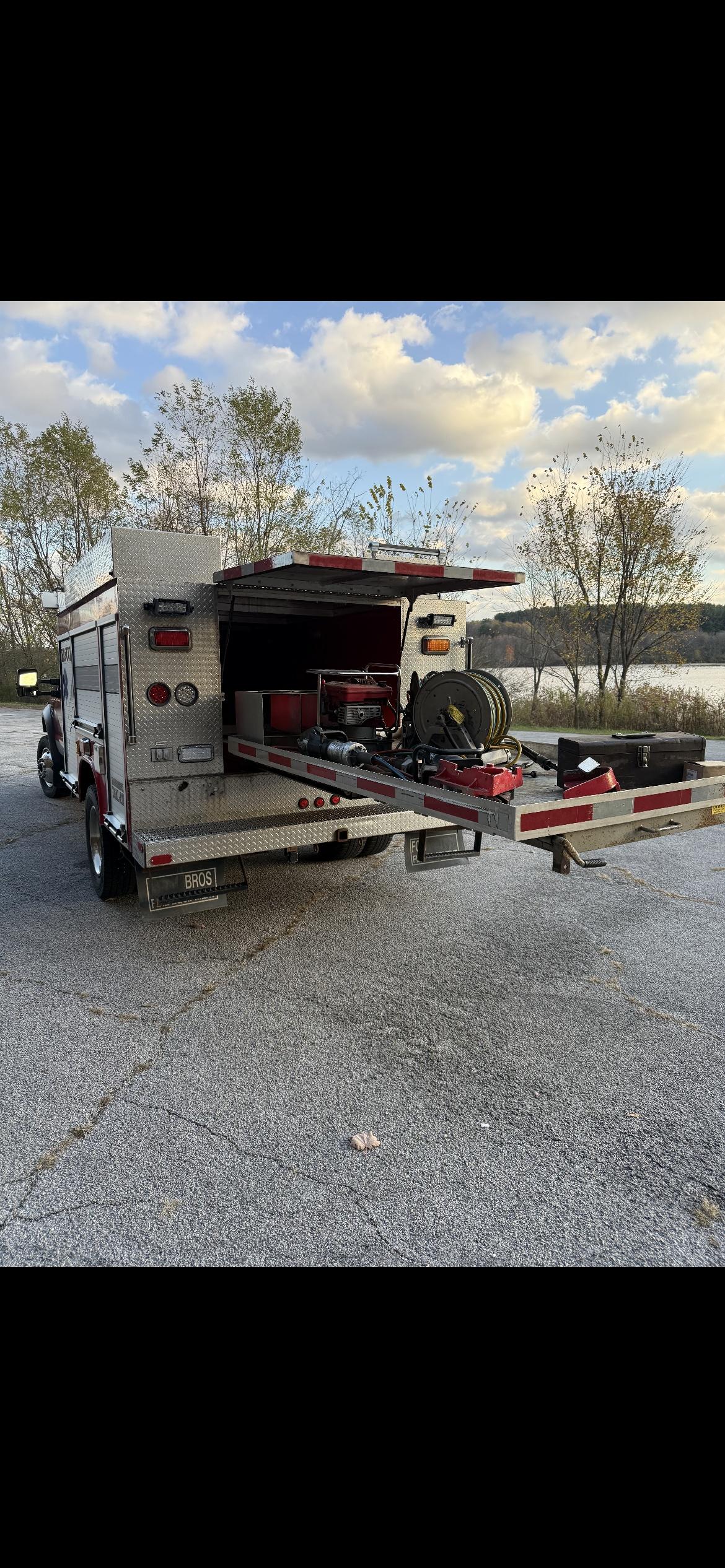 2008 Fouts Brothers Ford 4x4 Light Rescue - image 30