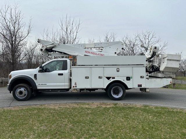 2019 Ford F550 Bucket Truck w/ Altec AT48S Boom (53 ft) - image 9