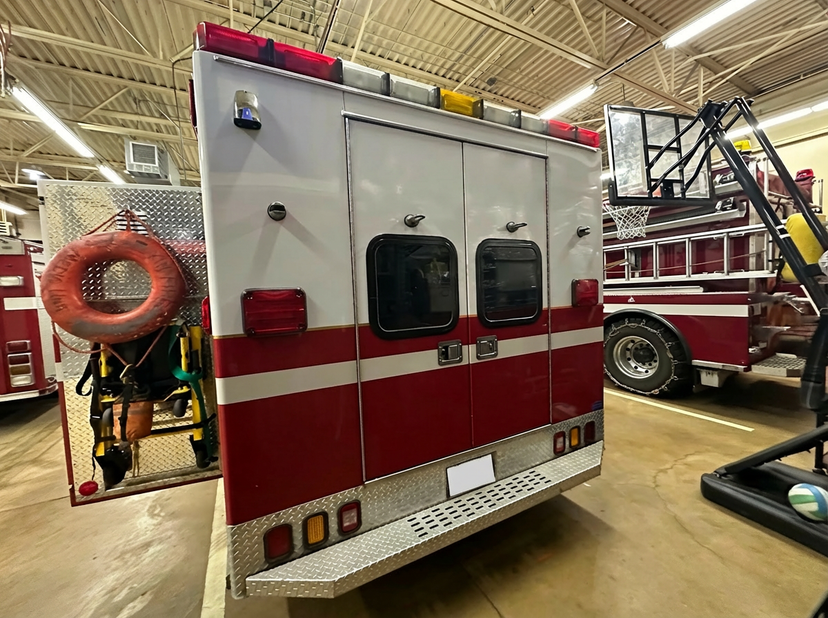 2006 Braun Ford Type III Ambulance — photo 8