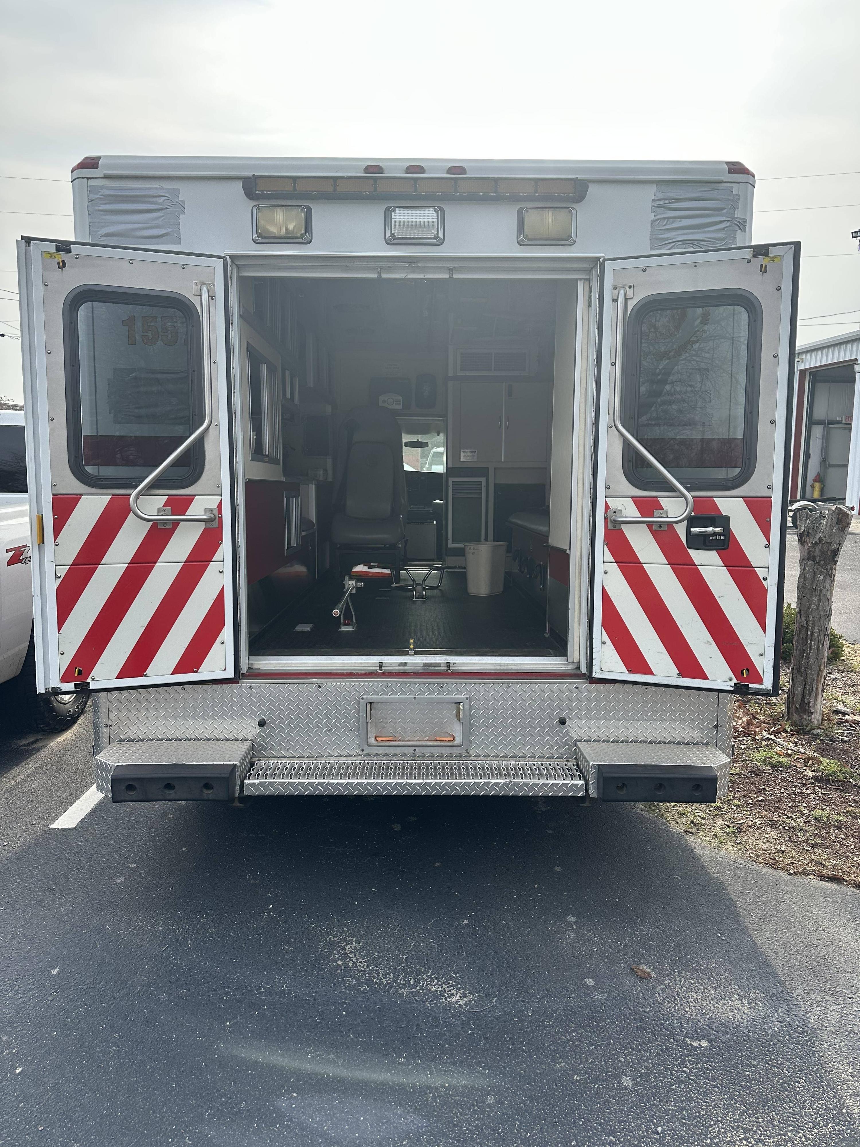 2014 Wheeled Coach Chevrolet Type III Ambulance - image 3