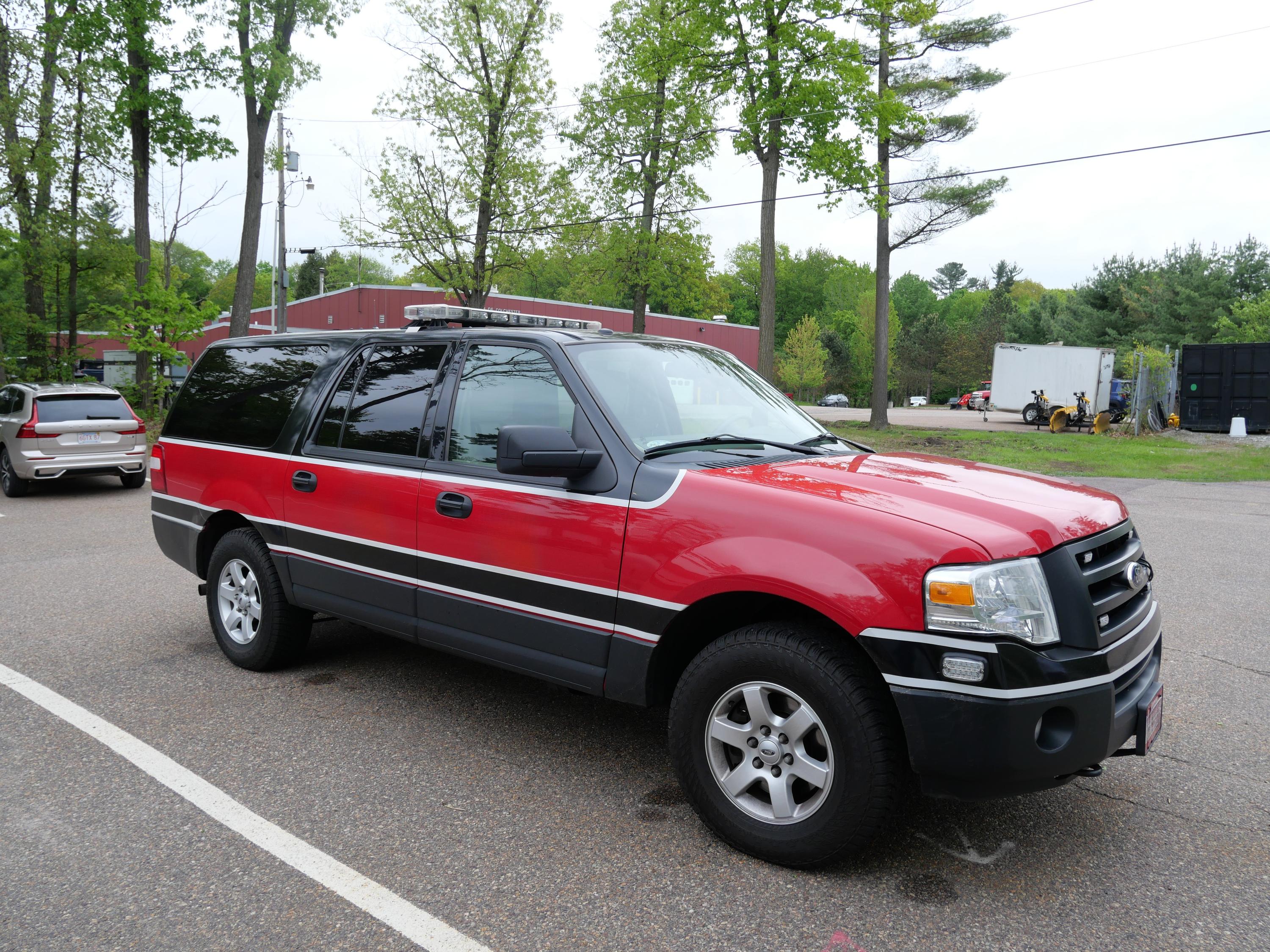 2014 Ford Expedition XL 4x4 Command Unit - image 3