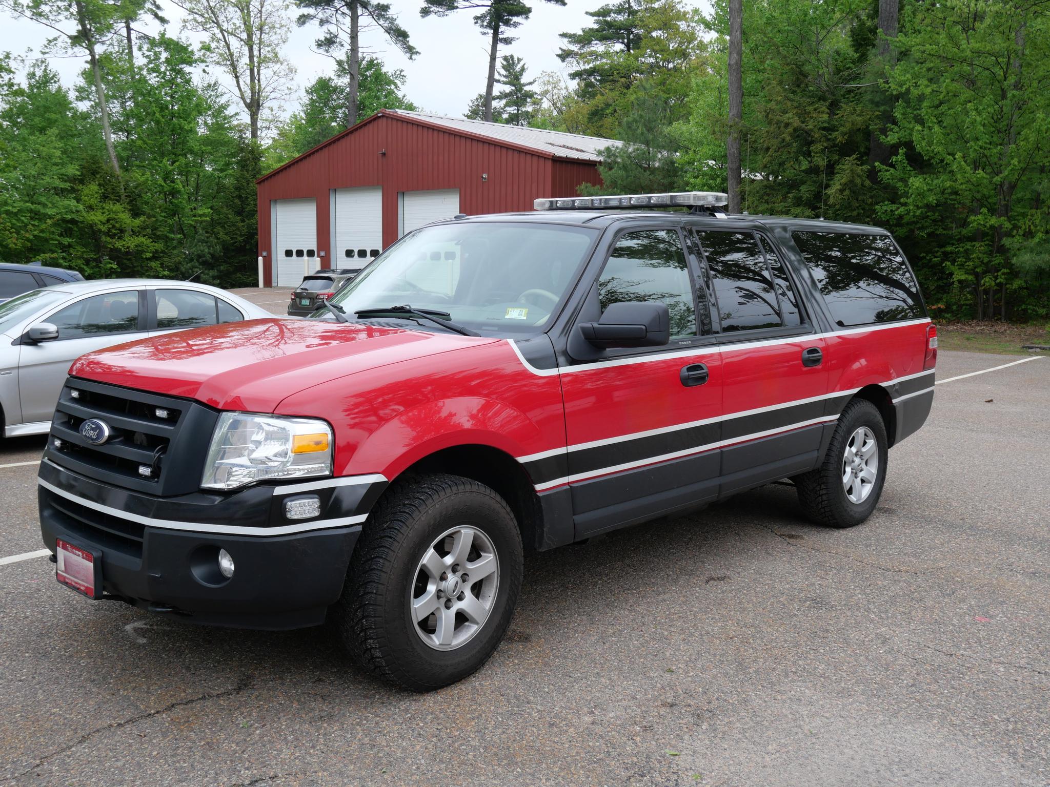 2014 Ford Expedition XL 4x4 Command Unit - image 1