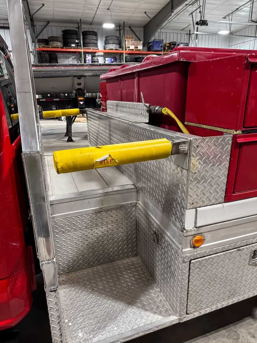 2024 Ford 4x4 Brush Truck — photo 2