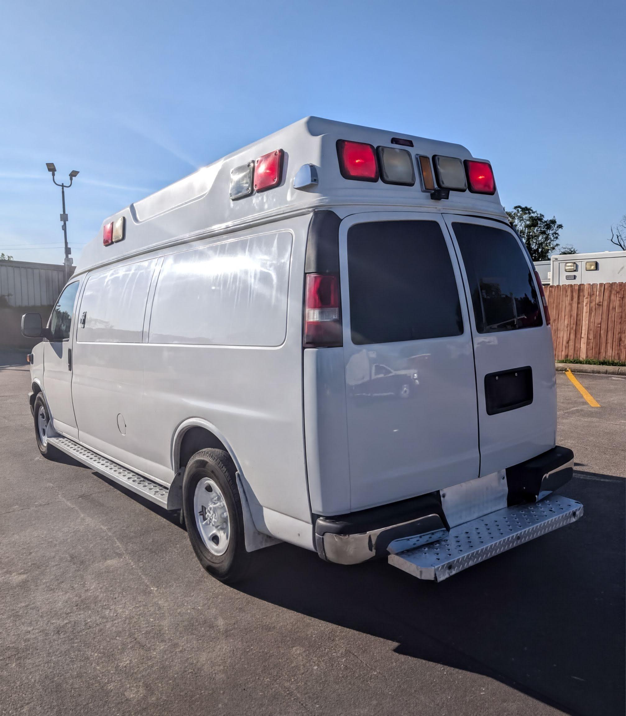 2012 Wheeled Coach Chevrolet Type II Ambulance - image 3
