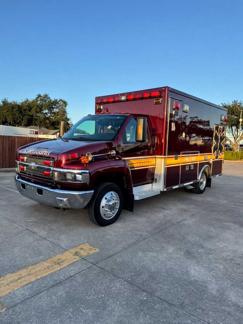 2009 MedTec Chevrolet Type I Ambulance