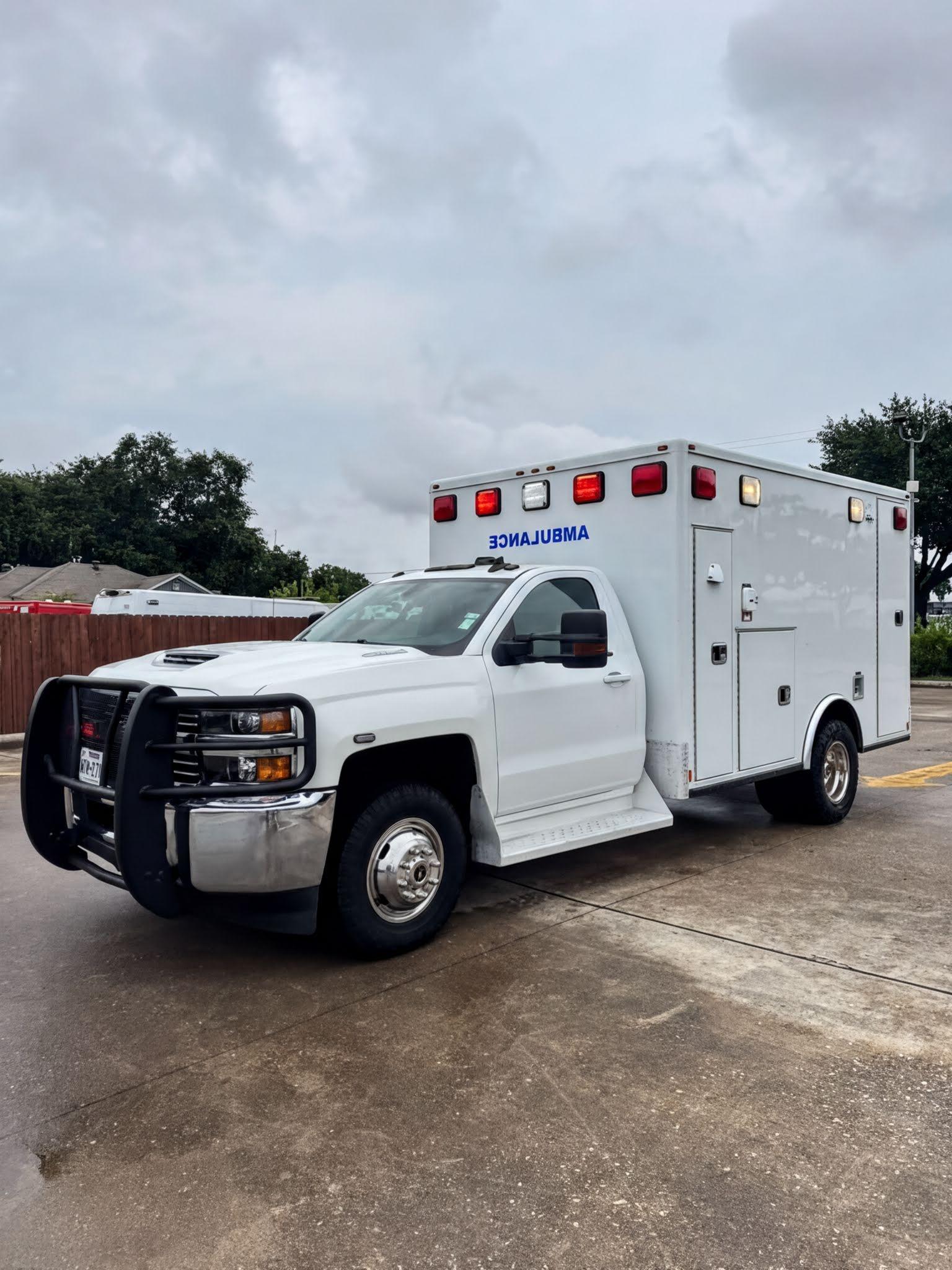 2019 Wheeled Coach Chevrolet 4x4 Type I Ambulance - image 1
