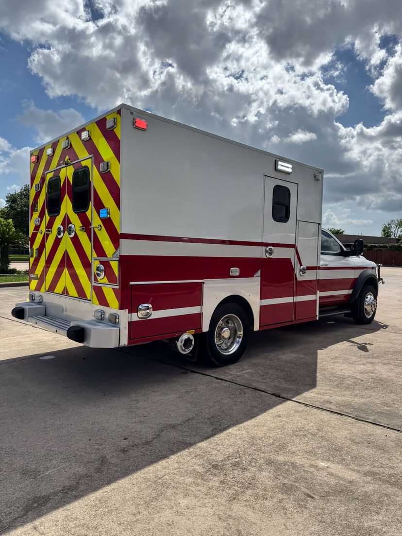 2019 Frazer Dodge Type I Ambulance — photo 5