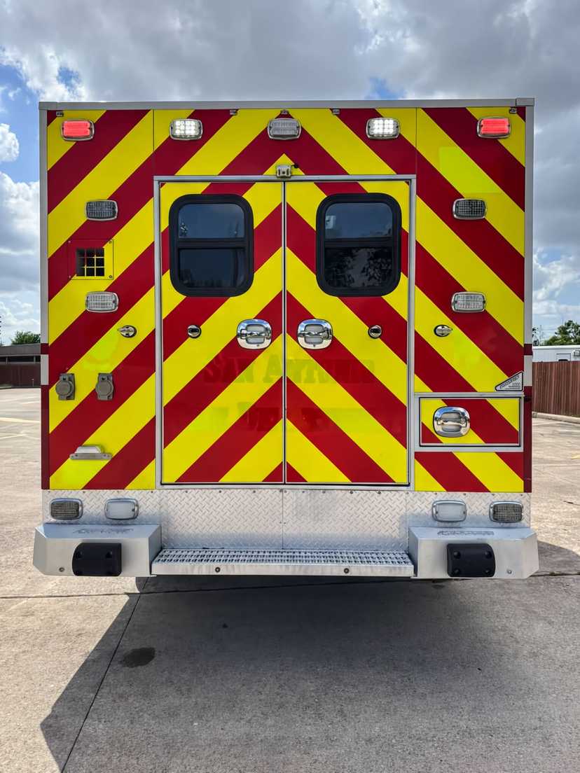 2019 Frazer Dodge Type I Ambulance — photo 4