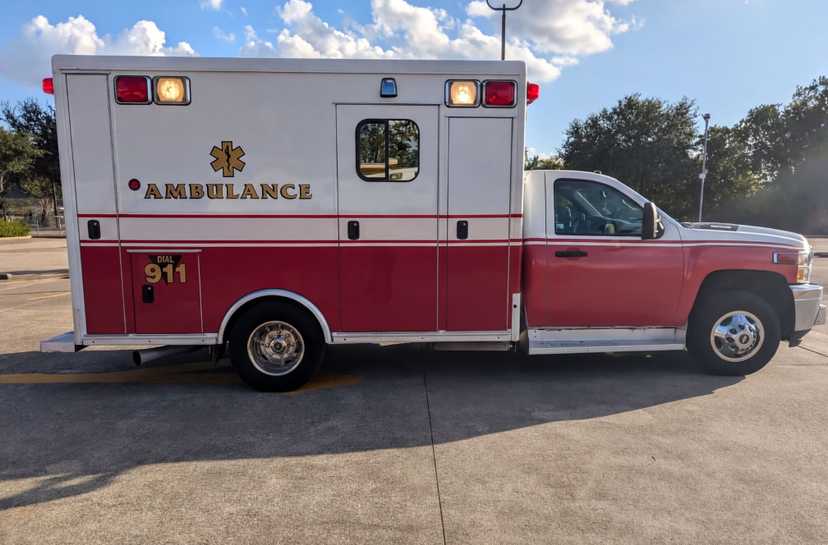 2012 McCoy Miller Chevrolet 4x4 Type I Ambulance — photo 5