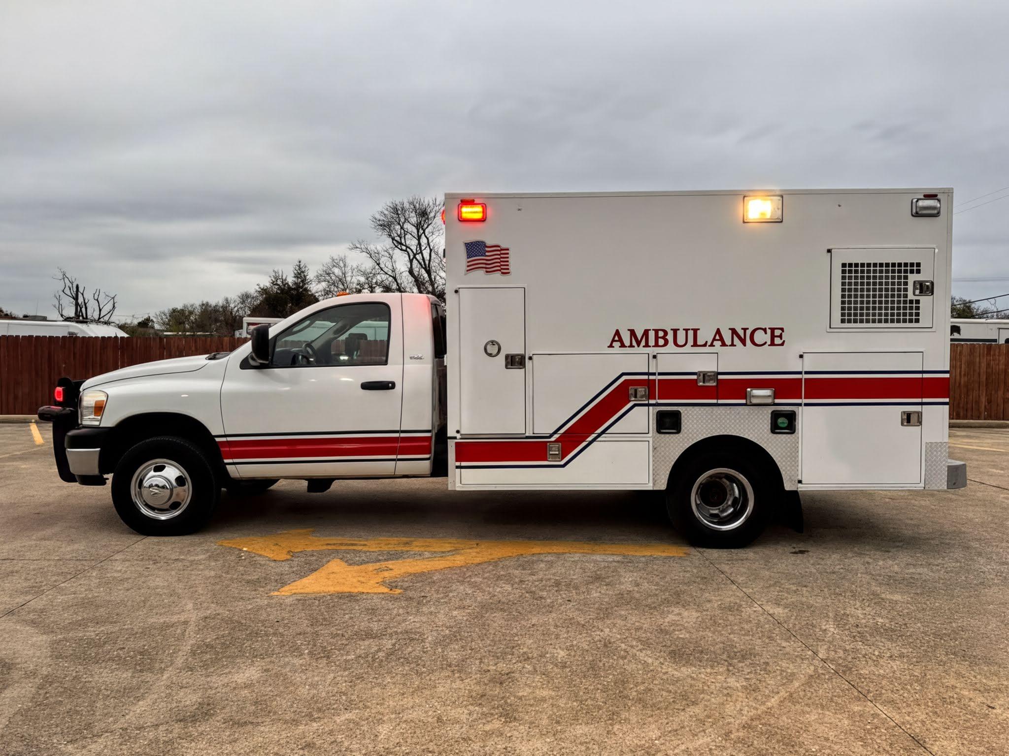 2010 Frazer Ram Type I Ambulance - image 2