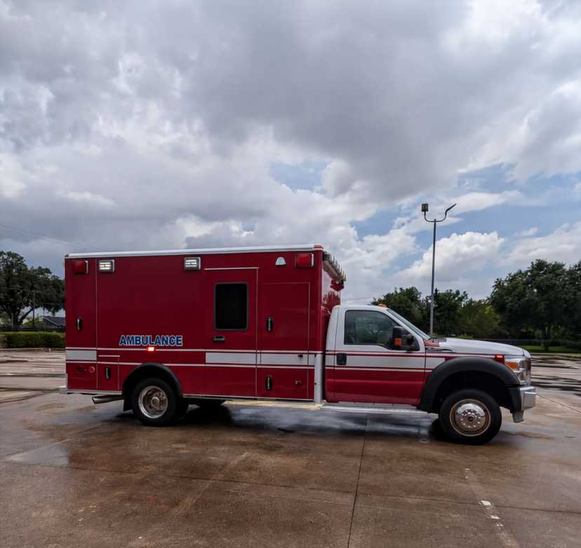2011 Wheeled Coach Ford Type I Ambulance — photo 2
