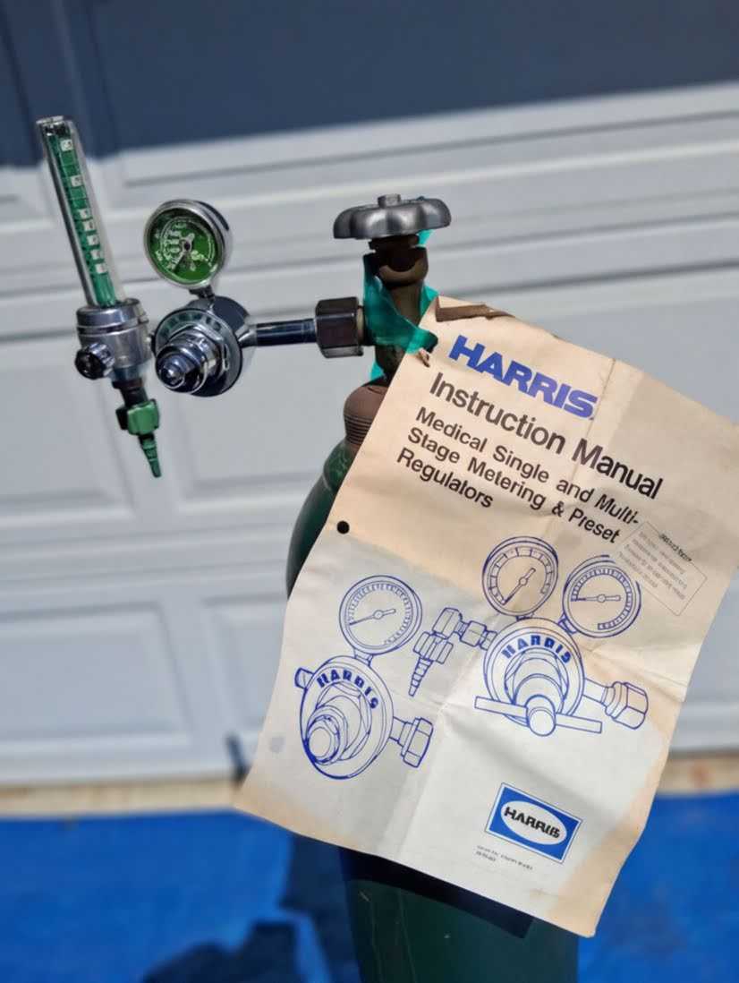 Medical Grade Oxygen K Cylinder, with ISO Rated Harris Low Flow Regulator — photo 3