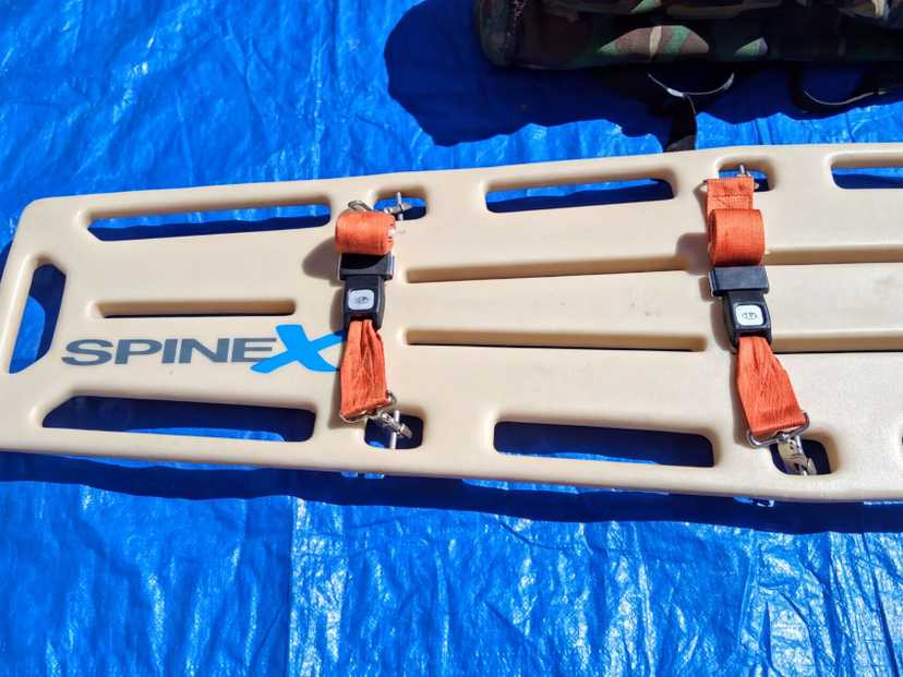 Skedco Rescue Stretcher, SpineX Backboard, Oregon Spine Splint II — photo 5
