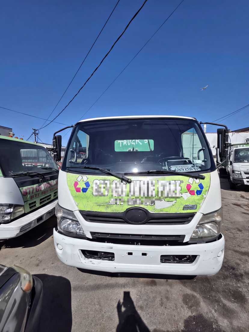 2016 Hino Hooklift