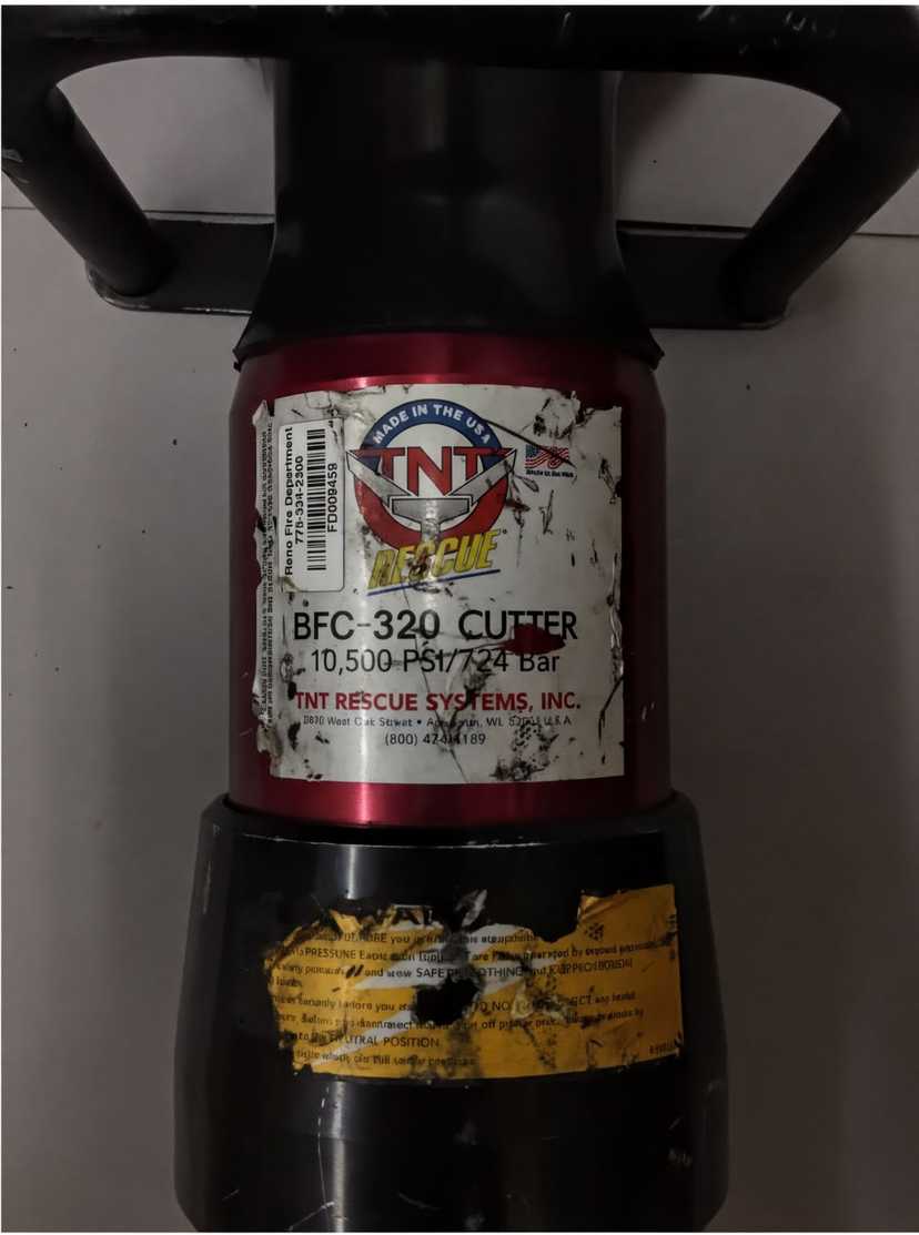 TNT Rescue BFC-320 Hydraulic Cutting Tool (m9) — photo 4