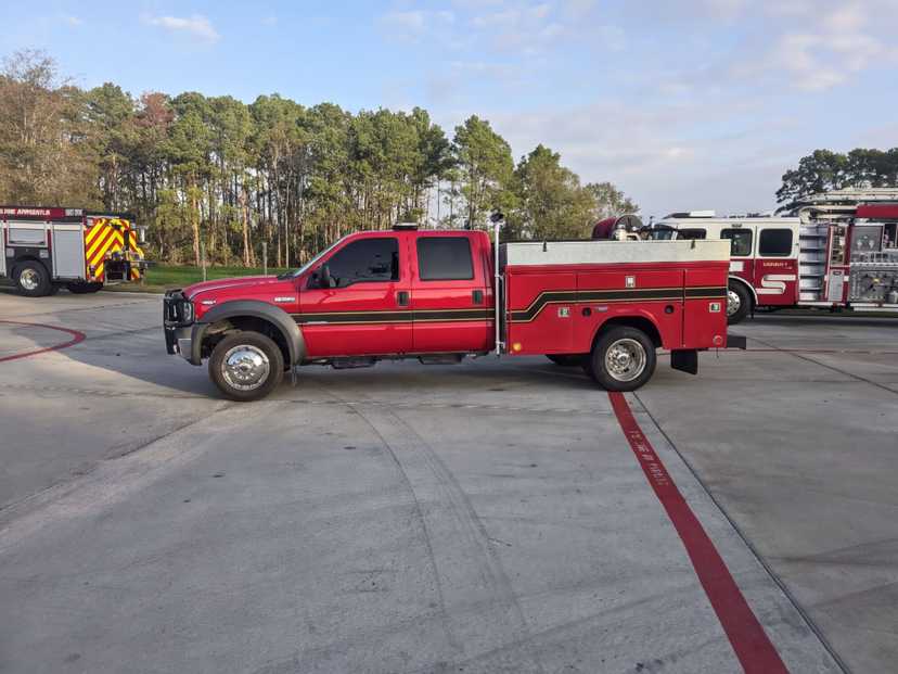 2005 Ford Brush Truck — photo 4