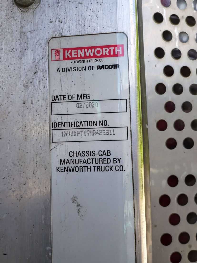2020 Kenworth W900 — photo 5