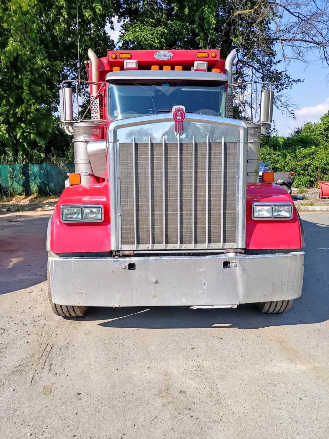 2020 Kenworth W900