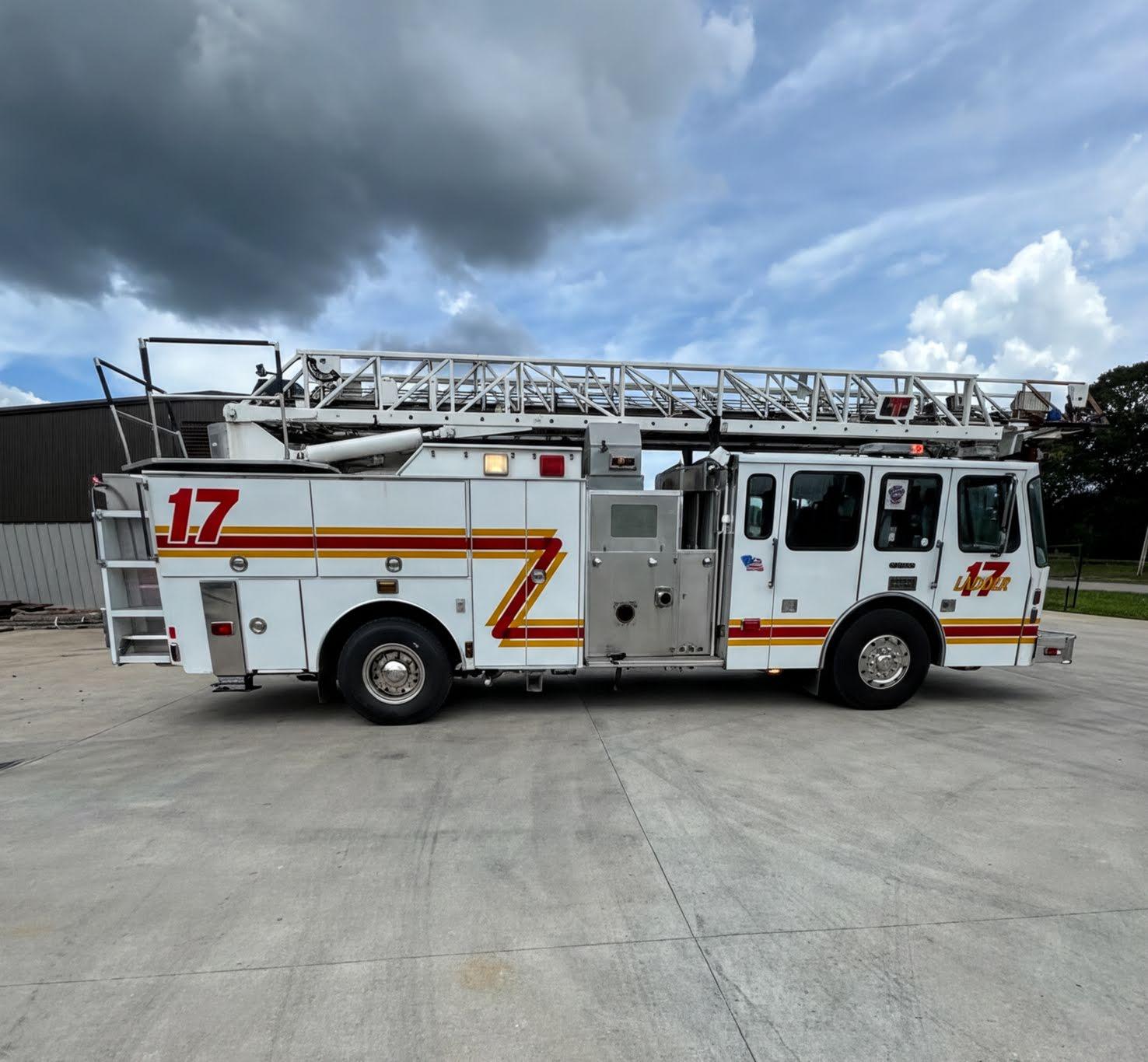 1994 SIMON DUPLEX 75' LADDER/PUMPER - image 5