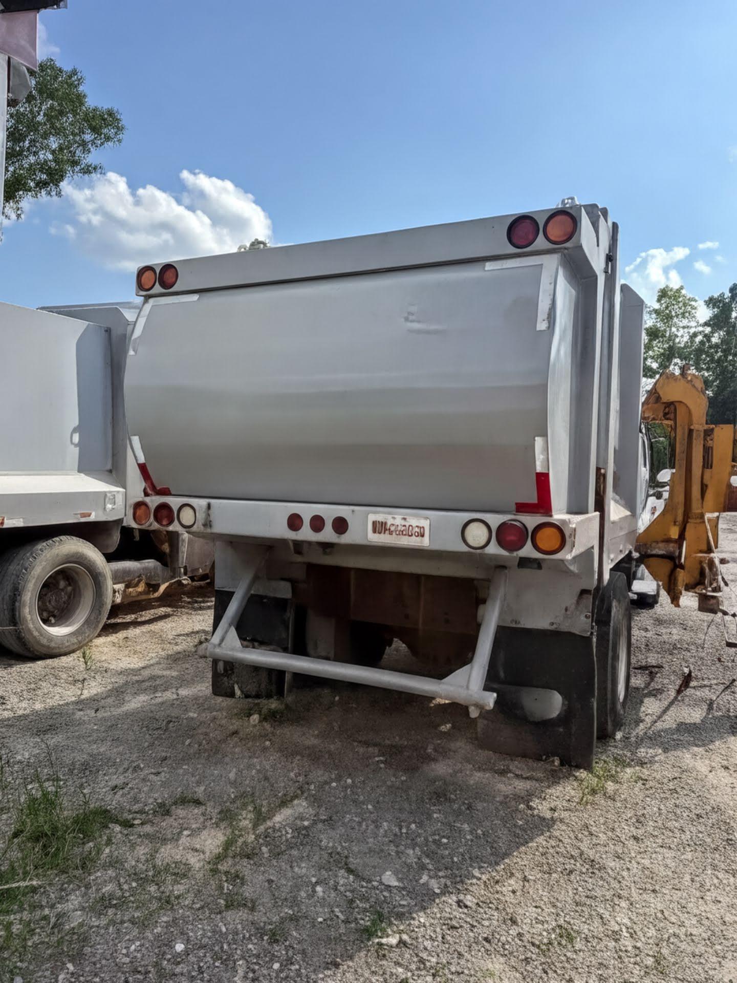 2023 Freightliner G-S Products Automated Side Loader - image 4