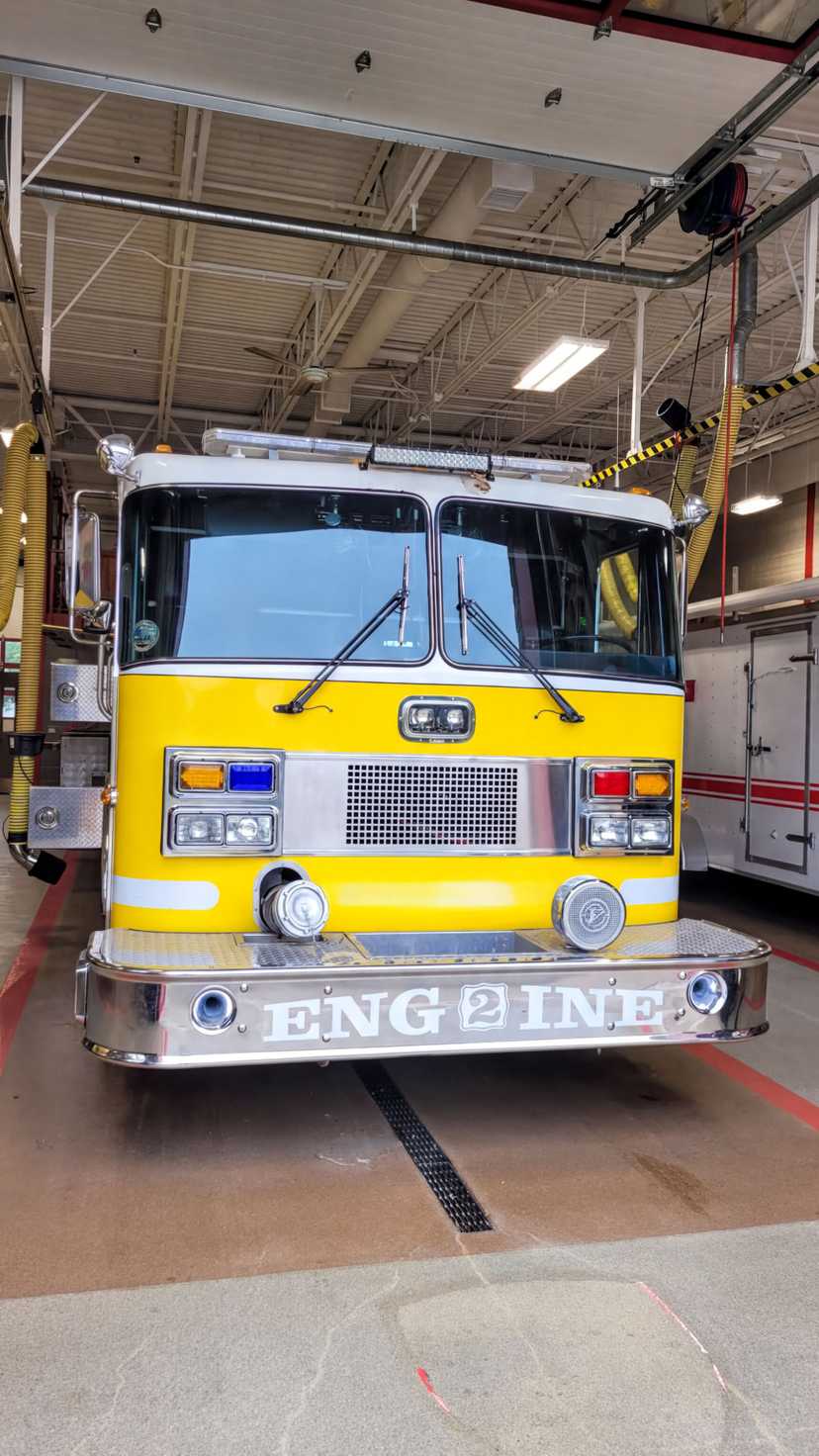 1990 E-One Pumper — photo 2