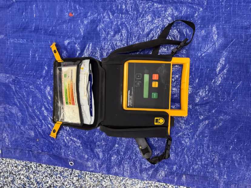 LifePak 500 AED — photo 5