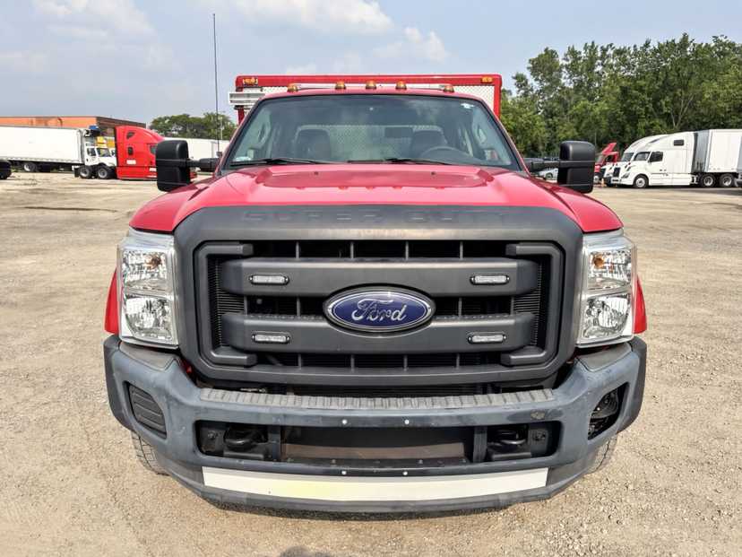 2015 Pierce Mini Rescue Ford F-550 SuperDuty 6.8L Fire Truck — photo 3