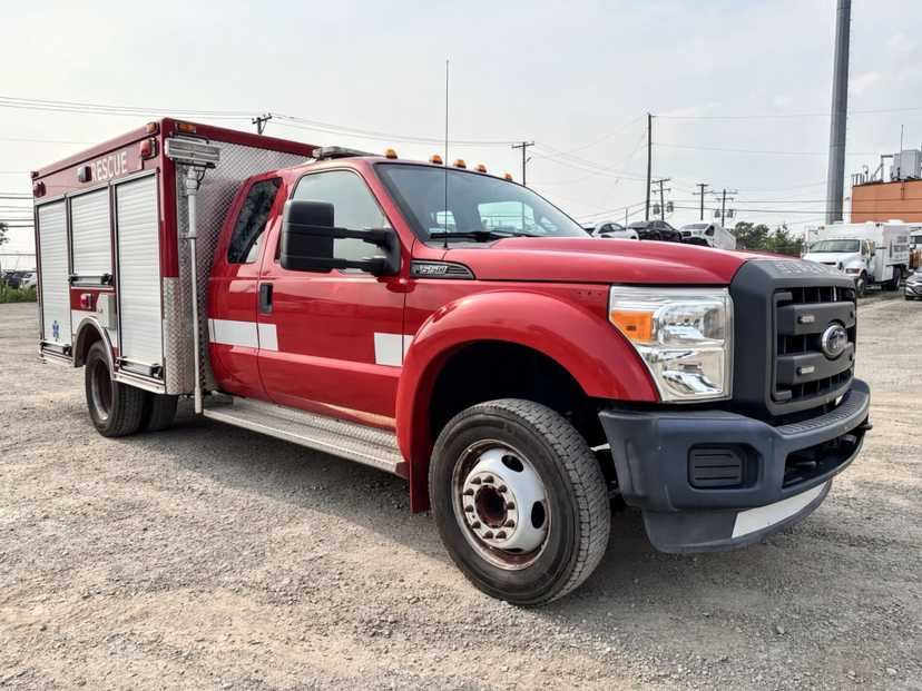 2015 Pierce Mini Rescue Ford F-550 SuperDuty 6.8L Fire Truck — photo 5