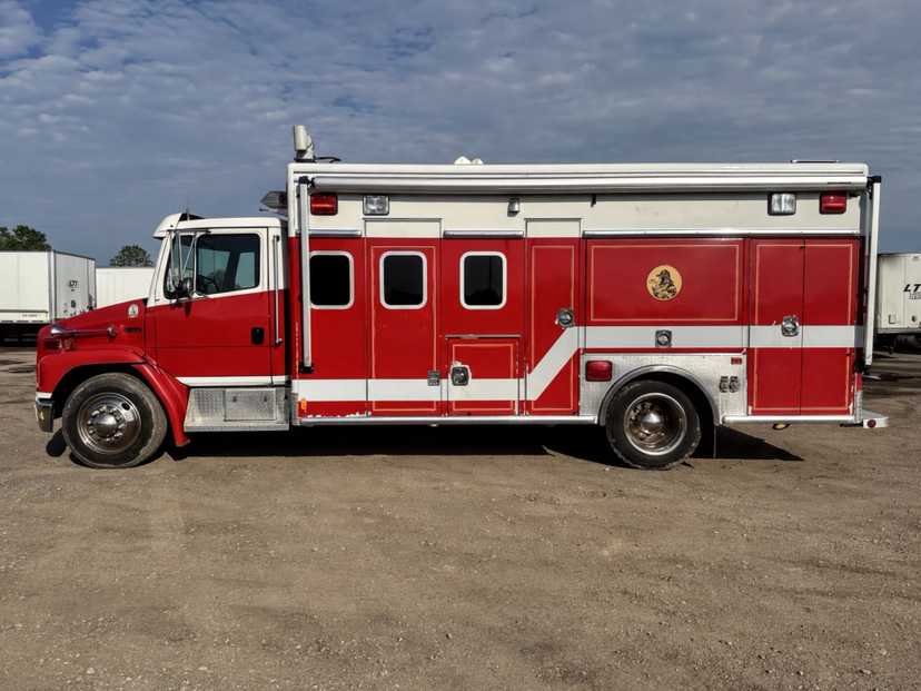 1996 Amtech Freightliner Heavy Rescue — photo 2
