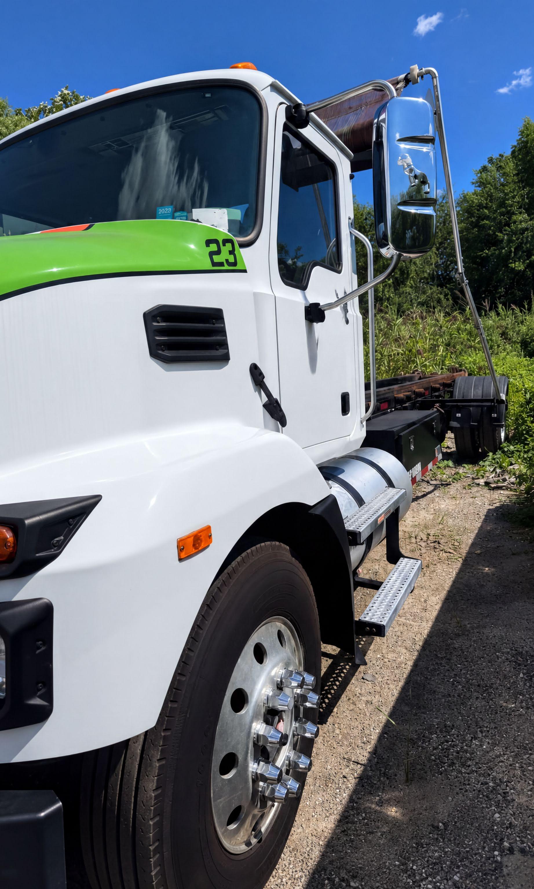 2023 Mack Ozark Roll-Off - image 2