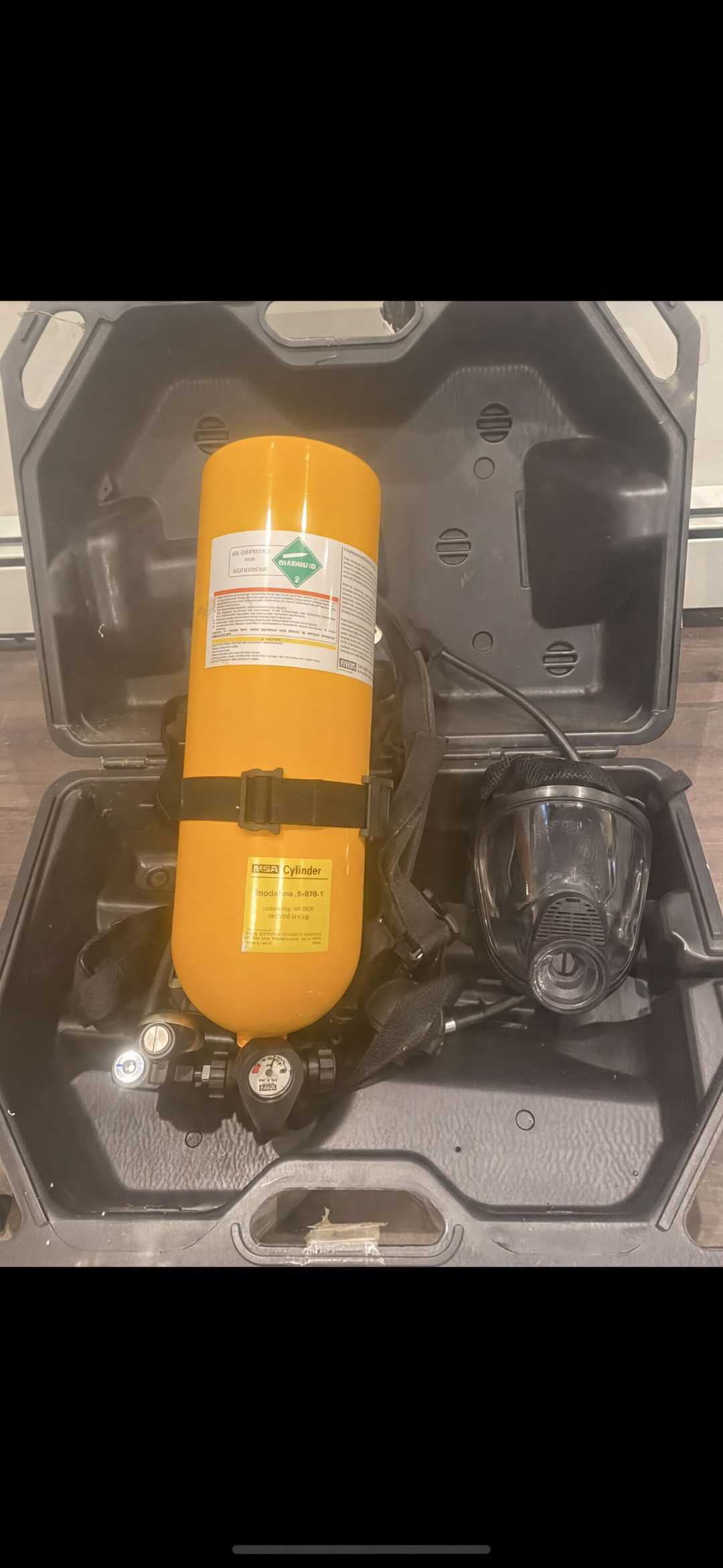 Air pack SCBA, like new