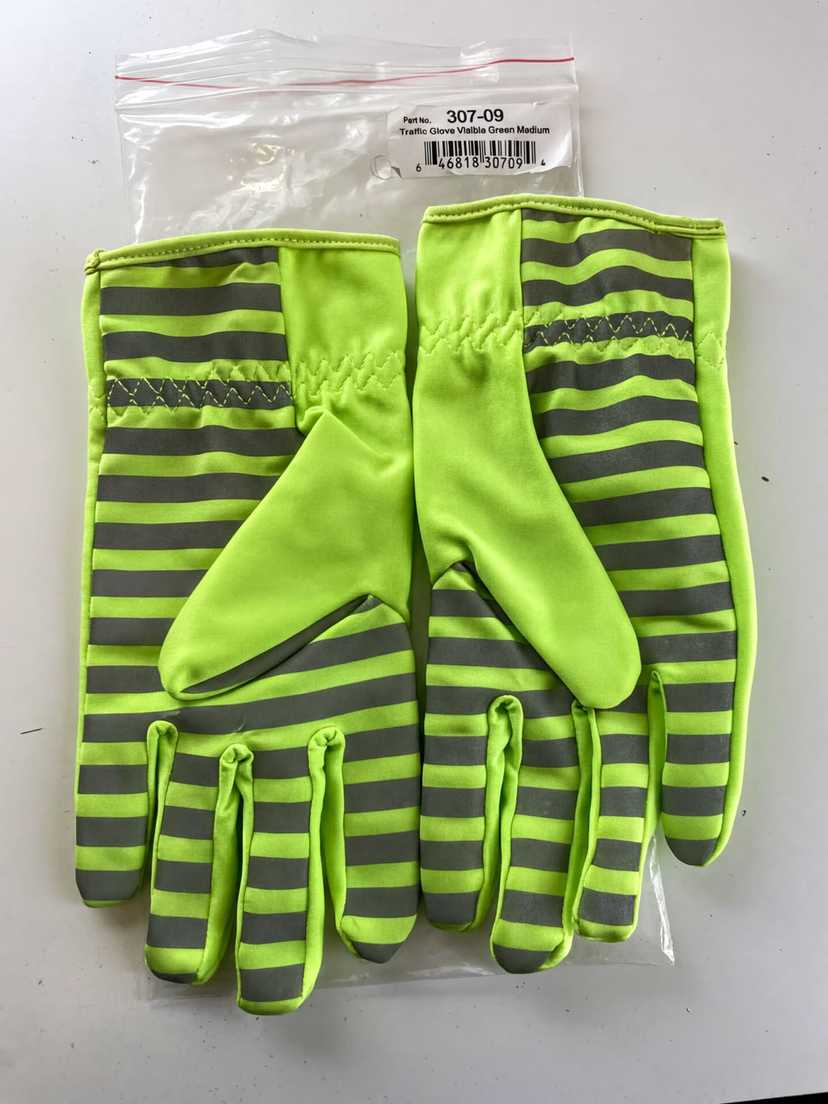 Ringers Traffic Gloves Size Medium
