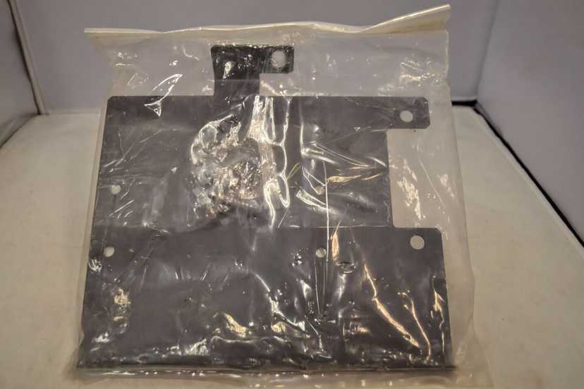 Whelen SA314 Siren Mounting Bracket for Chevy Impala '00-'05 SABKT3 — photo 2