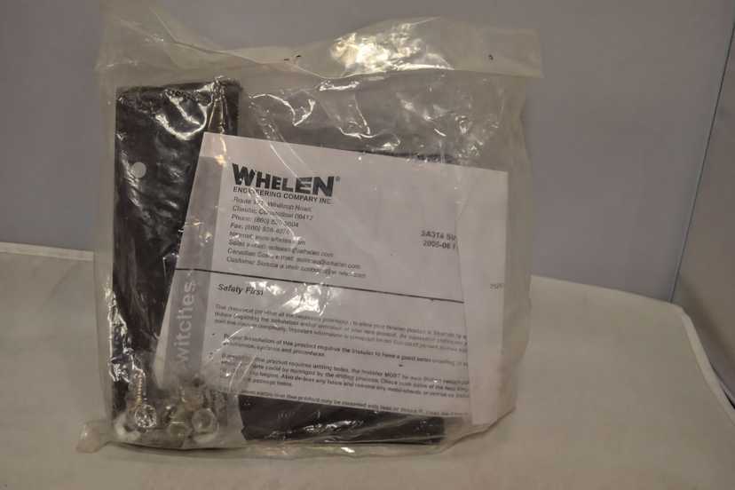 Whelen SA314 Siren Mount 2005-06 Ford 500 SABKT22 — photo 2