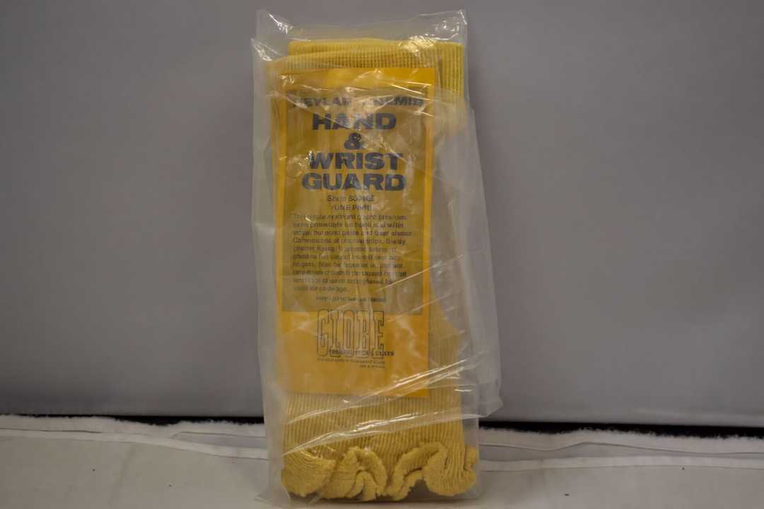 GLOBE Hand & Wrist Guard-NFPA Expired