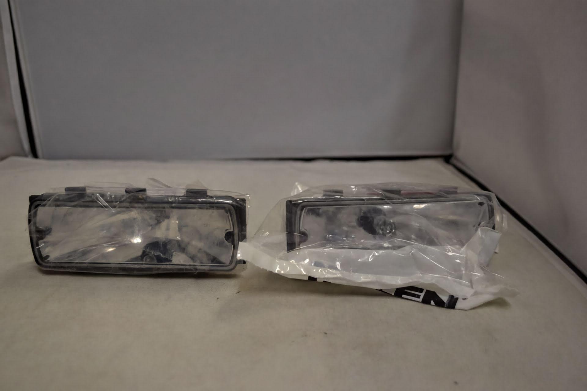 Whelen Two Halogen Flashing Take Down Lights SLH2CC - image 2